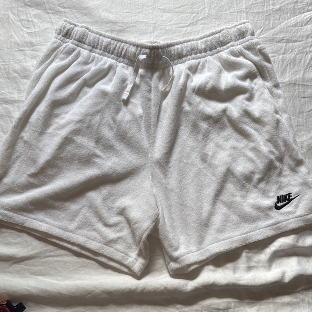 Nike Classic White Shorts terry cloth size Medium